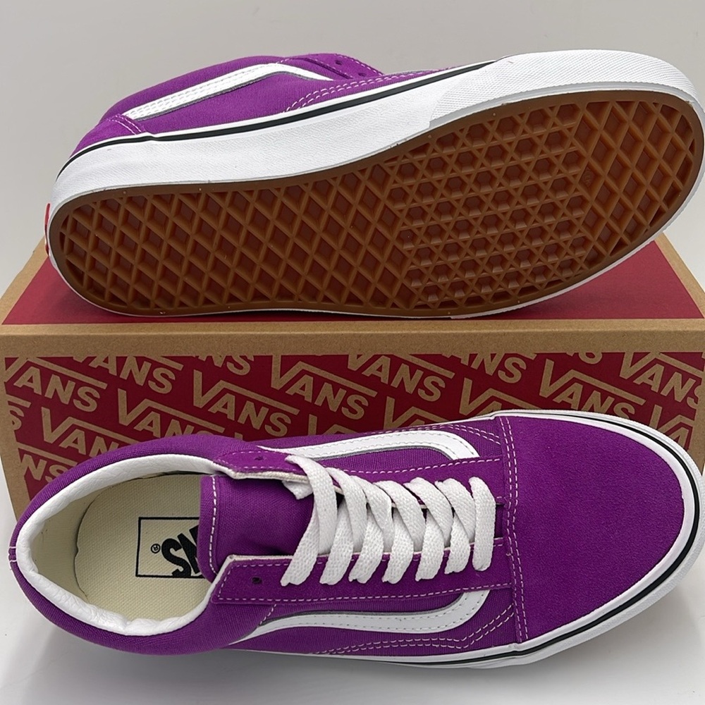 Vans WMNS Old Skool Color Theory Willowherb
VN000D6WE2T Sneakers - Picture 3 of 16
